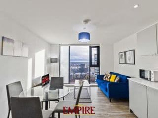 Lovely One Bedroom Apartment on Broad Street! photo 4