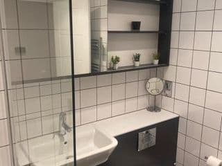 Stylish Birmingham City Centre Apartment photo 4
