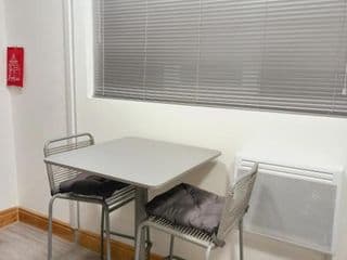Eighty Four photo 4