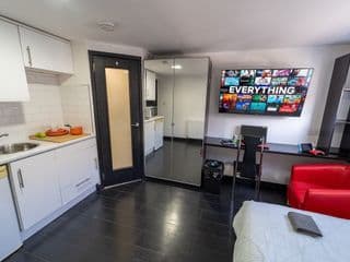 Lovely studio close to University of Birmingham! photo 2