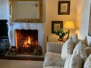 Albany house photo 1