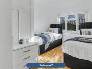 JRR Stays - Birmingham - 3 Bedroom home near Heartland Hospital, Airport and NEC photo 2