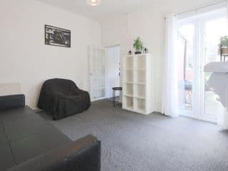 COSY 3-BED PROPERTY IN MOSELEY VILLAGE BIRMINGHAM photo 4