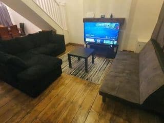 Spacious 2 Bedroom Home in Birmingham photo 4