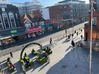 3BR Duplex Penthouse Harrow centre photo 4