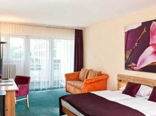 City Hotel Berlin East photo 2