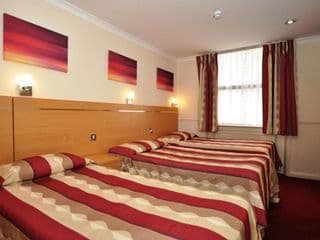 Queens Park Hotel photo 4