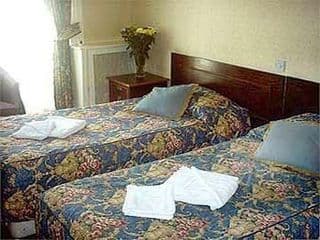 Rose Court Hotel photo 3