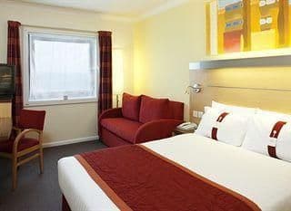 Holiday Inn Express Park Royal, an IHG Hotel photo 1