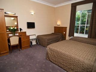 Orchard Hotel photo 2