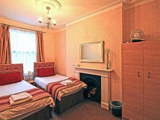 Primrose Guesthouse photo 2