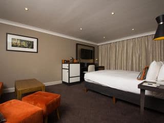 DoubleTree by Hilton London Ealing photo 4