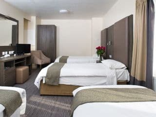 Hotel Lily photo 1