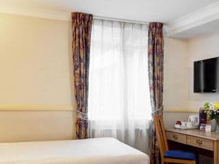 Berjaya Eden Park London Hotel photo 2