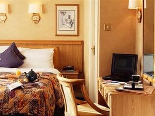 Berjaya Eden Park London Hotel photo 3