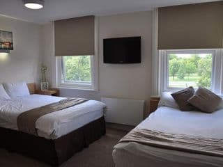 Queens Hotel photo 3
