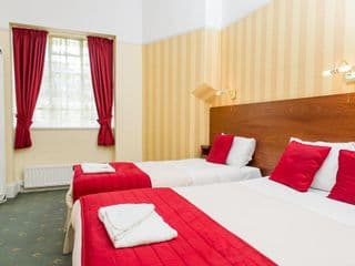 Avonmore Hotel photo 2