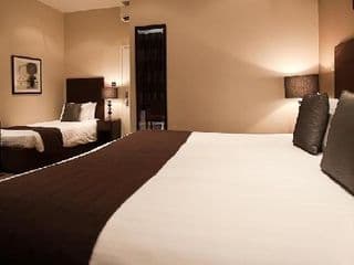 The Lodge Hotel - Putney photo 3