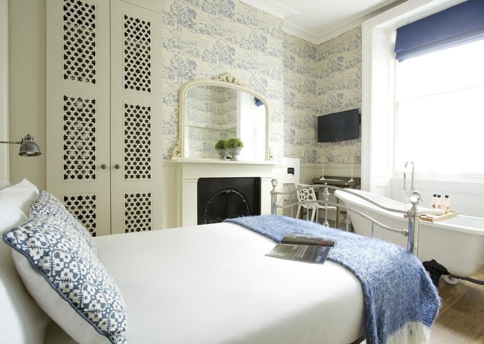 Georgian House Hotel