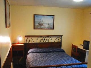 Lancaster Court Hotel photo 2