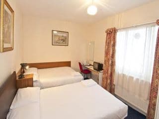 Lancaster Court Hotel photo 3