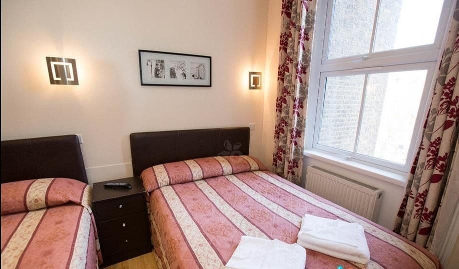 Notting Hill Gate Hotel