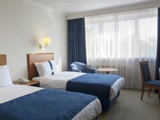 Holiday Inn London - Gatwick Airport, an IHG Hotel photo 4