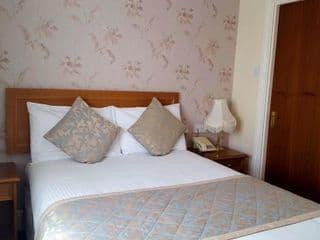Sure Hotel by Best Western Birmingham South photo 3