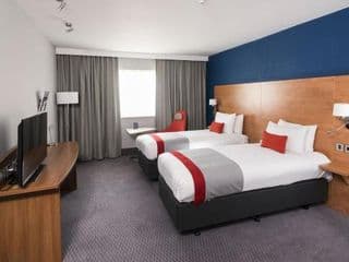 Holiday Inn Express Birmingham Star City, an IHG Hotel photo 2