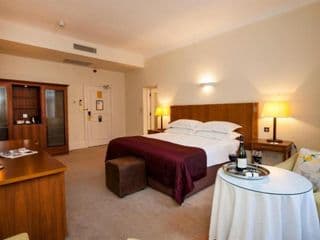 Macdonald Burlington Hotel photo 2
