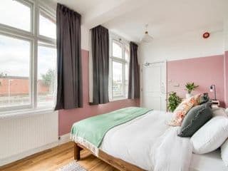 Selina Birmingham photo 1