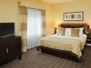 Crowne Plaza London - Gatwick Airport, an IHG Hotel photo 1