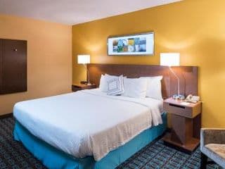 Fairfield Inn & Suites by Marriott Atlanta Buckhead photo 4