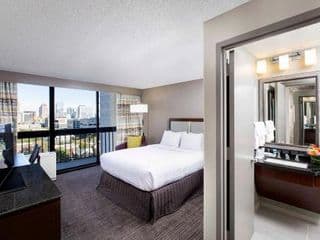 Crowne Plaza Atlanta Midtown, an IHG Hotel photo 1