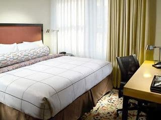 Courtyard by Marriott Atlanta Downtown photo 2