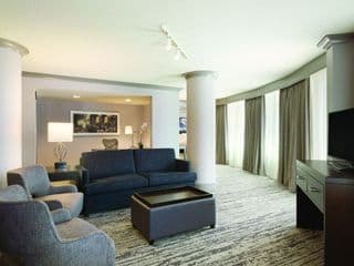 Embassy Suites Atlanta at Centennial Olympic Park photo 3