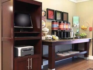 Hampton Inn Atlanta-Buckhead photo 4