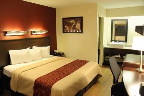 Red Roof Inn PLUS+ Atlanta - Buckhead