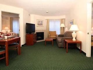Residence Inn Atlanta Buckhead/Lenox Park photo 3