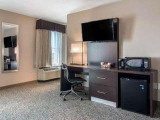 Clarion Inn & Suites Atlanta Downtown photo 4