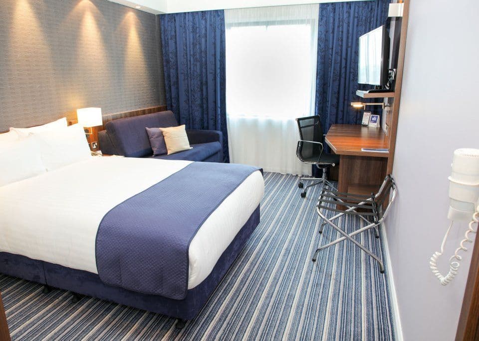 Holiday Inn Express London Heathrow T5, an IHG Hotel