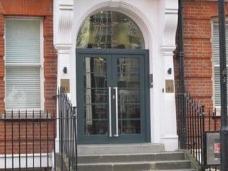 BLOOMSBURY APARTMENTS photo 1