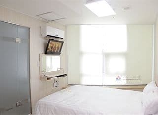 K Pop Residence II photo 1