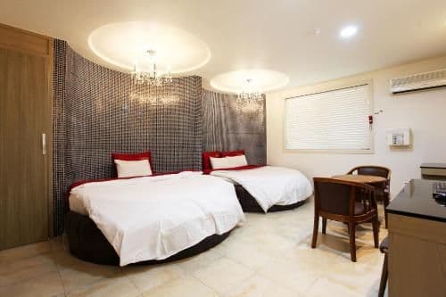 Amourex Hotel