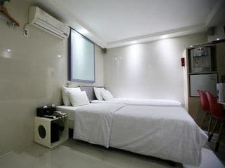 MW Hotel photo 4