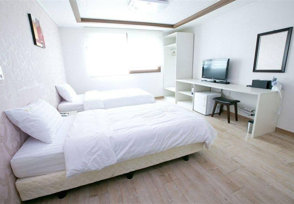 Yeongdeungpo VIP Hotel