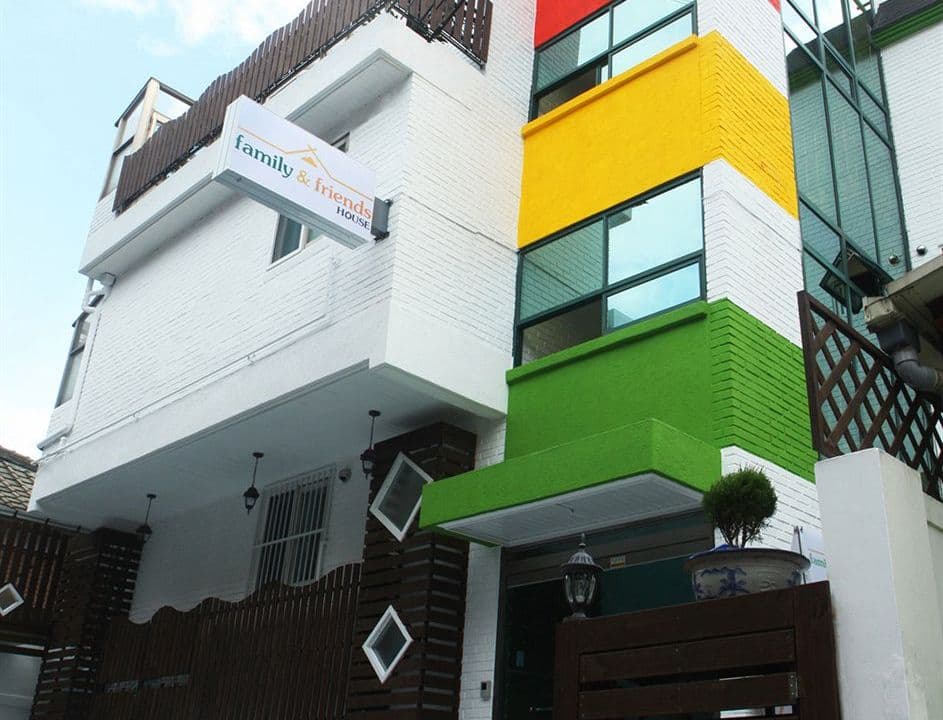 Family & Friends House
