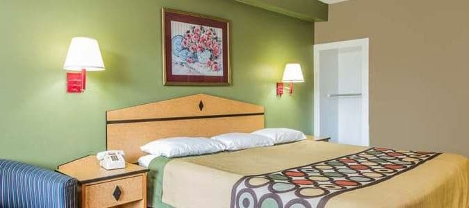 Super 8 By Wyndham Atlanta Northeast Ga