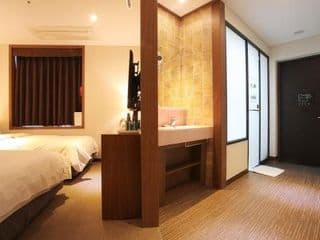 CS Avenue Hotel photo 2