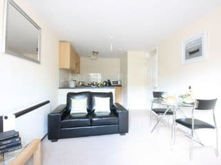Accommodation Windsor Ltd - Alexandra Court photo 4